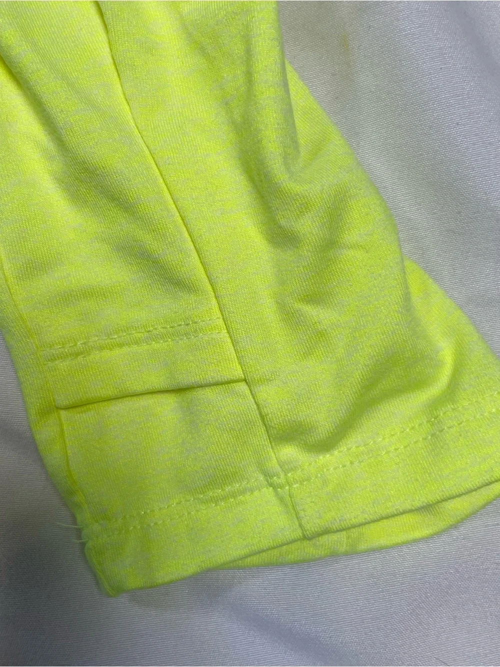 ✨ Nike Dri-FIT Running Quarter-Zip Pullover | Women’s Medium | Volt Neon Yellow - Picture 6 of 10